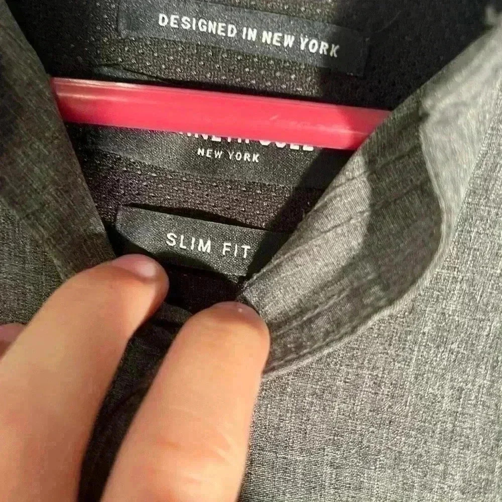 Kenneth Cole Button Down‎ - Picture 3 of 4